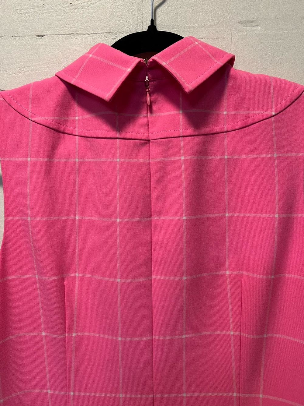 Trina Turk Pink Windowpane Ruffle Front Sleeveless Dress Size 12 - Picture 5 of 7